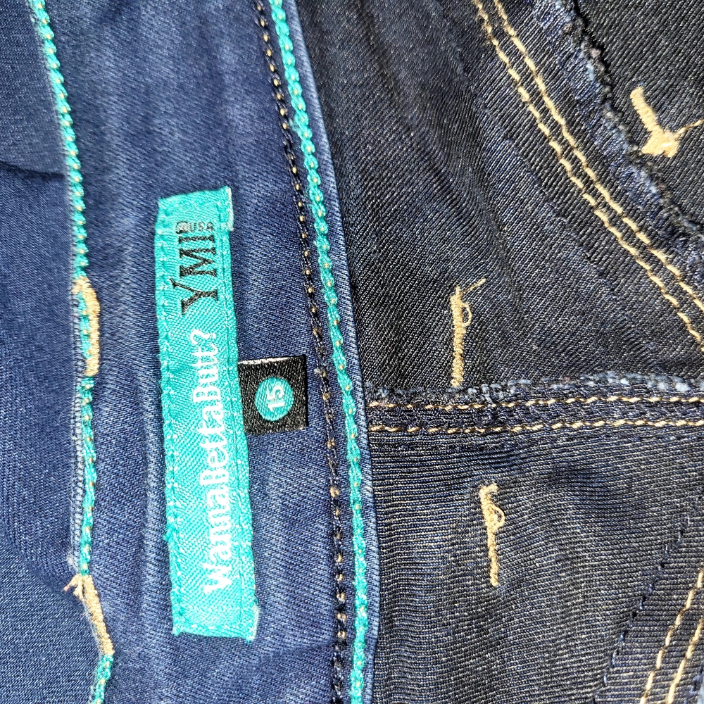 Jeans - Picture 9 of 9